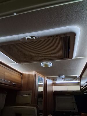 2011 Auto-Sleepers Broadway — photo 19 of 35