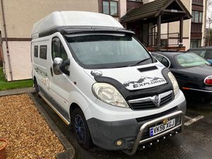 2006 Vauxhall Vivaro Camper — photo 20 of 33