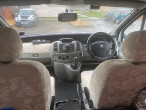 2006 Vauxhall Vivaro Camper — photo 24 of 33