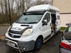 2006 Vauxhall Vivaro Camper — photo 32 of 33