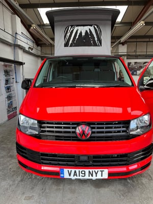 2019 Volkswagen Camper King — photo 2 of 13