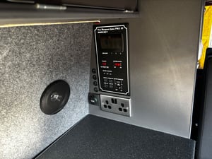 2019 Volkswagen Camper King — photo 18 of 41