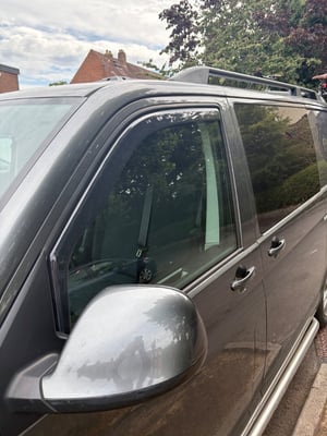 2015 Volkswagen T6 Campervan — photo 15 of 16