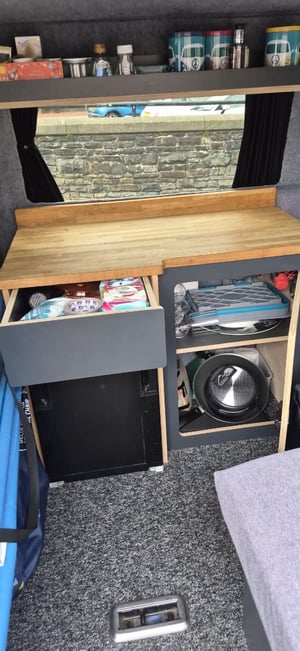 2005 Volkswagen T5.1 Campervan — photo 2 of 10