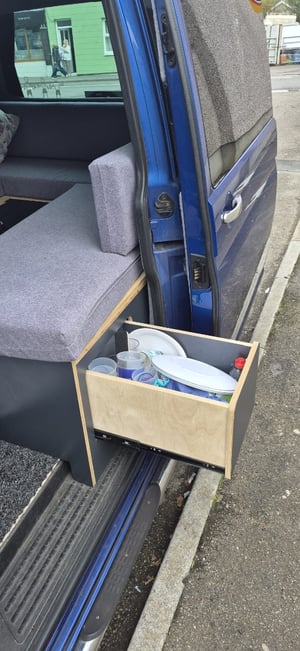 2005 Volkswagen T5.1 Campervan — photo 8 of 10
