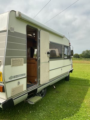 1992 Hymer B544 — photo 14 of 24