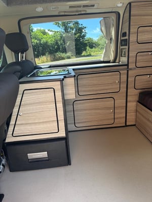 2019 Nissan Elgrand — photo 7 of 16