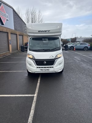 2022 Swift Edge 486 — photo 15 of 24