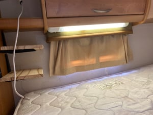 2005 Auto-Trail Cheyenne 696 — photo 15 of 34