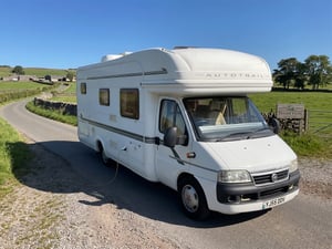 2005 Auto-Trail Cheyenne 696