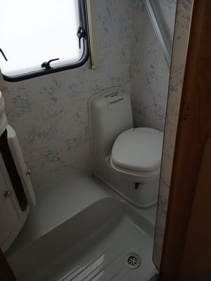 2007 Elddis Autoquest 180 — photo 17 of 21