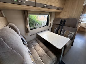 2015 Elddis Autoquest Evolution 18 — photo 14 of 22
