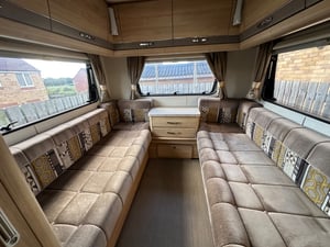 2015 Elddis Autoquest Evolution 18 — photo 21 of 22