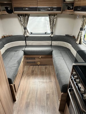 2015 Bessacarr 496 — photo 18 of 44