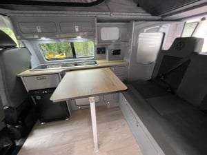 2019 Volkswagen Transporter T6 — photo 10 of 15