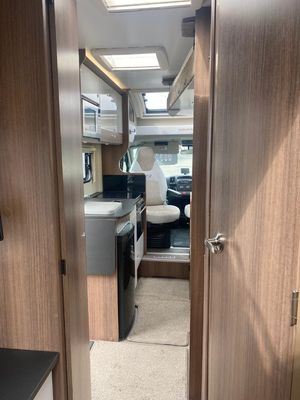 2018 Bailey Advance 70-6 — photo 6 of 18