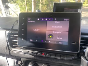 2022 Renault Trafic — photo 11 of 16