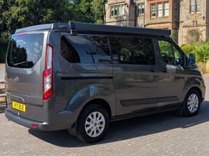 2021 Ford Nugget Campervan — photo 18 of 29