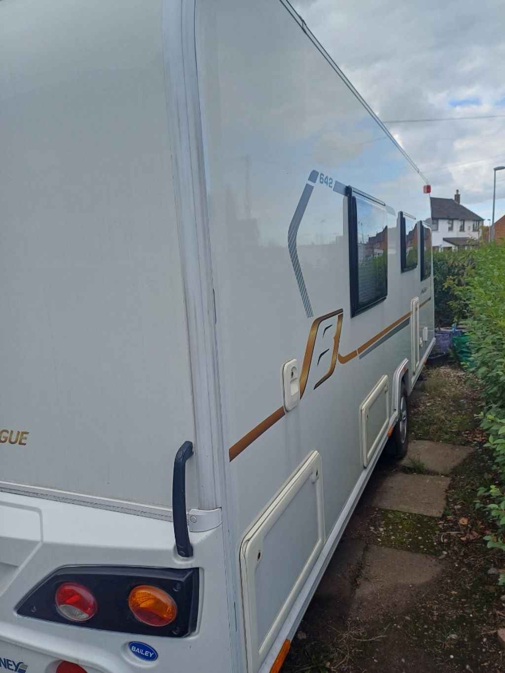 2020 Bailey Phoenix Vogue 642 - Image 8