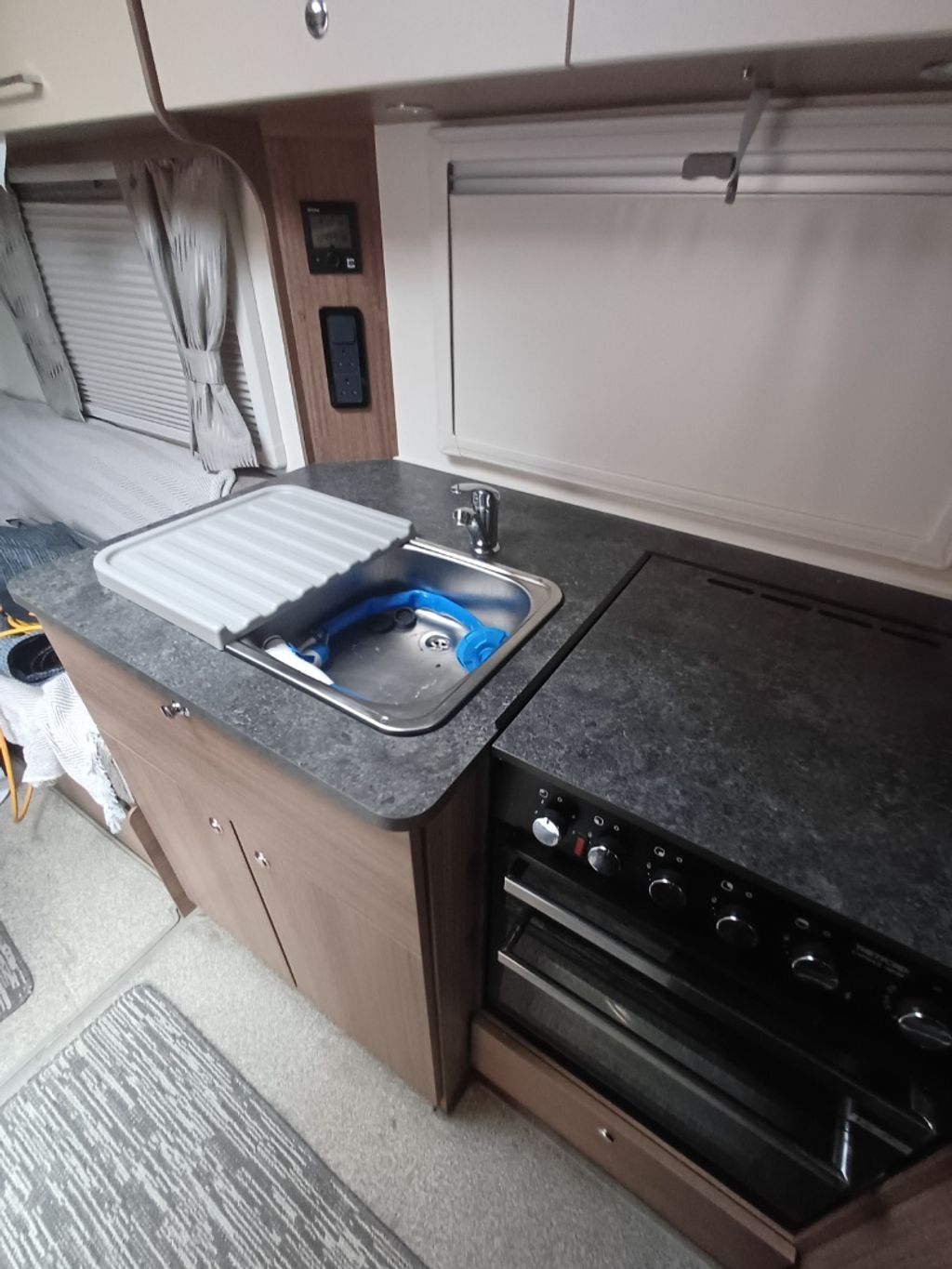 2020 Bailey Phoenix Vogue 642 - Image 17