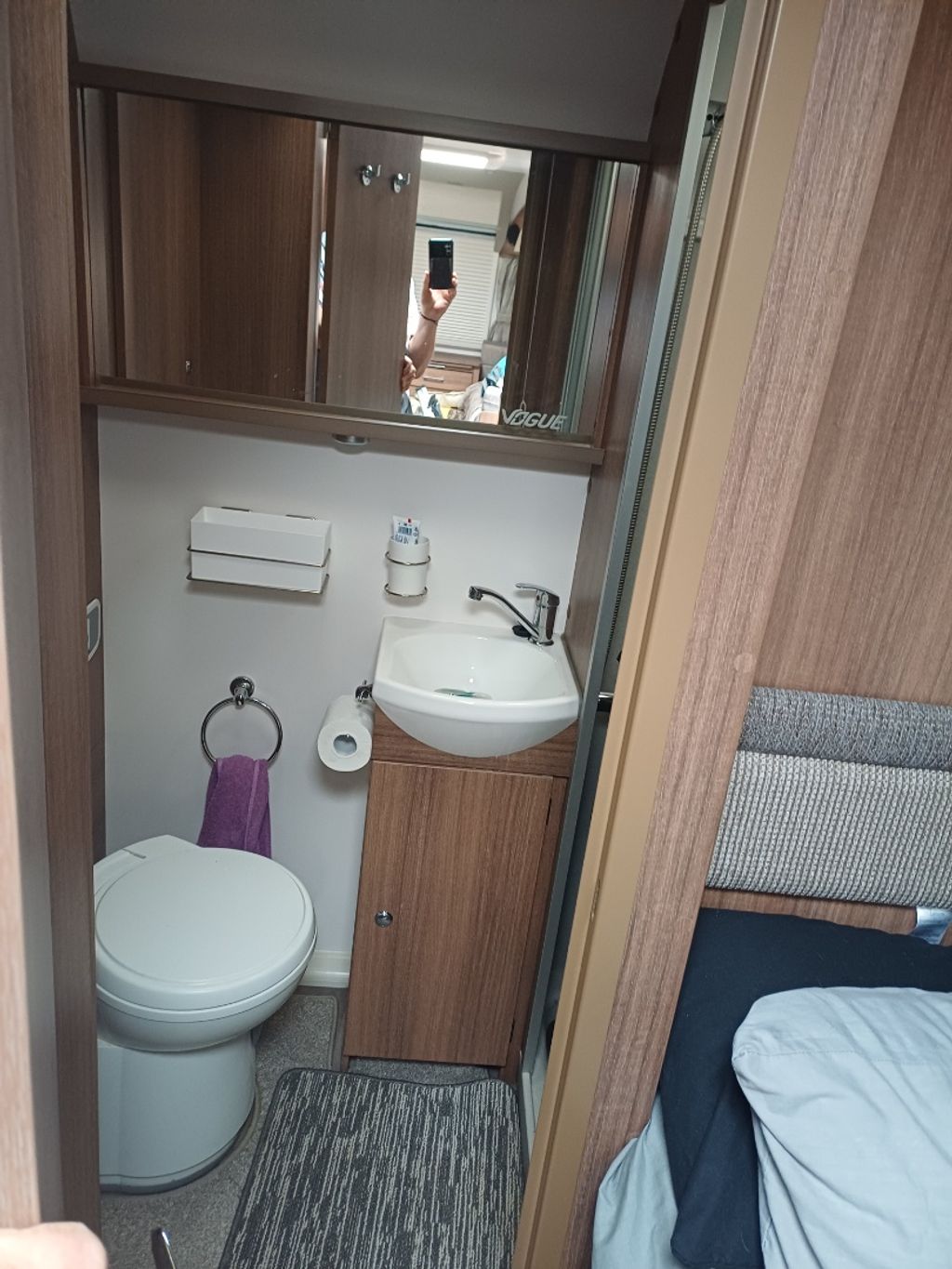 2020 Bailey Phoenix Vogue 642 - Image 11