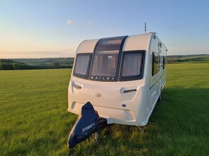 2020 Bailey Phoenix Vogue 642