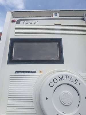 2001 Compass Caravelle — photo 8 of 14