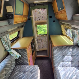 1995 Auto-Sleeper Trophy campervan — photo 8 of 9