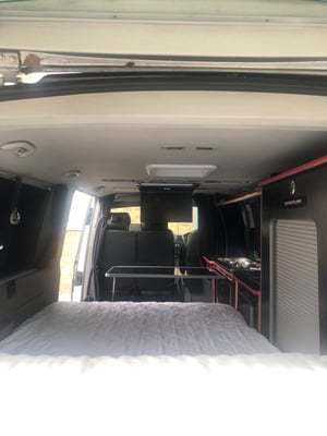 2011 Volkswagen Campervan — photo 10 of 17