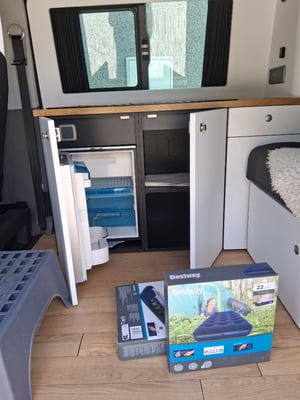 2023 Volkswagen Transporter T6.1 — photo 22 of 23