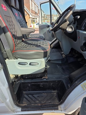 2012 Ford Transit — photo 13 of 17
