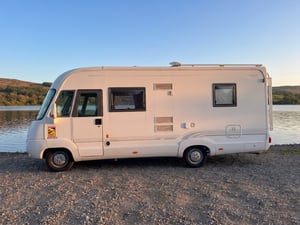 2002 Mercedes-Benz 972m — photo 1 of 7