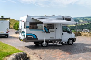 2002 Hymer Swing — photo 11 of 68