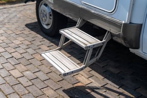 2002 Hymer Swing — photo 33 of 68