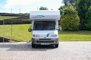 2002 Hymer Swing — photo 50 of 68