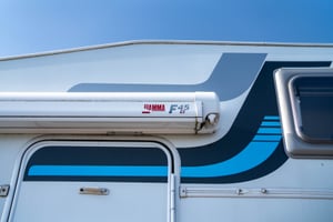 2002 Hymer Swing — photo 66 of 68