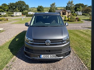 2018 Volkswagen Transporter T6 — photo 1 of 13