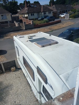 2001 Auto-Trail Cheyenne 590 — photo 6 of 20