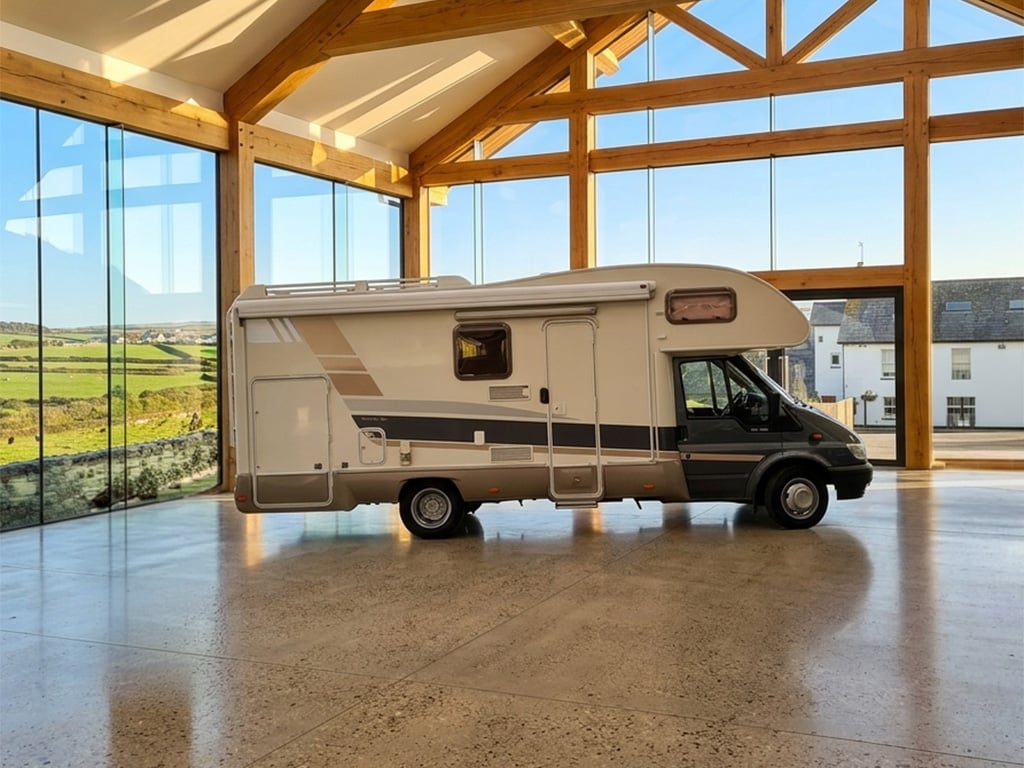 2004 Rimor Superbrig - Image 1