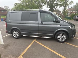 2017 Volkswagen Transporter T6 Highline — photo 2 of 22