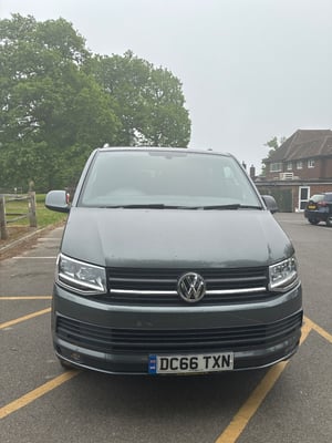 2017 Volkswagen Transporter T6 Highline — photo 4 of 22