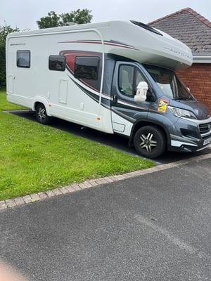 2019 Auto-Trail Tracker LB — photo 3 of 15