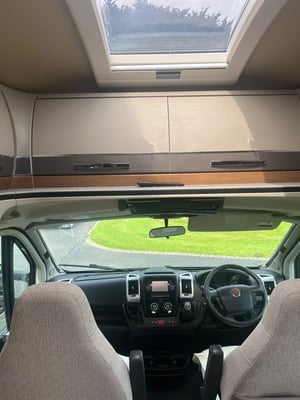 2019 Auto-Trail Tracker LB — photo 7 of 15