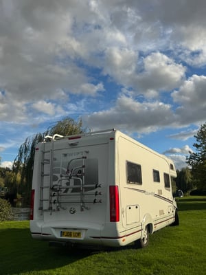 2006 Swift Kon-Tiki 665 — photo 2 of 5