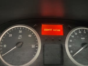 2012 Vauxhall Vivaro — photo 17 of 29