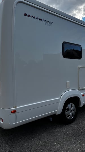 2018 Auto-Trail Tracker RS — photo 25 of 33