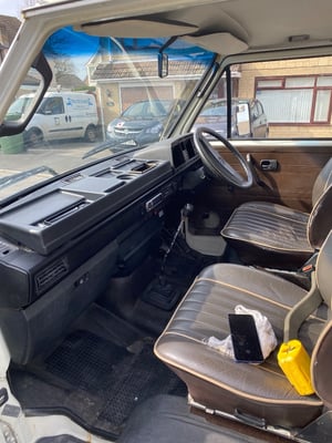 1985 Volkswagen Caravelle — photo 5 of 7