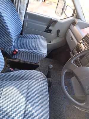 1993 Volkswagen Transporter — photo 6 of 18