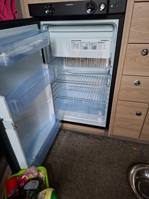 2019 Elddis Magnum GT 185 — photo 9 of 23