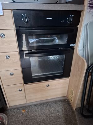 2019 Elddis Magnum GT 185 — photo 14 of 23